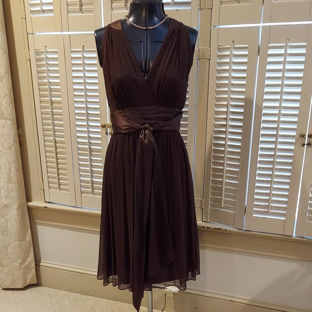 NWT Vintage Maggy London Brown Silk V-neck Dress Size 4